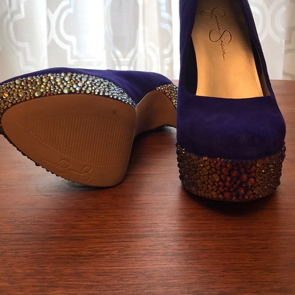 **ONE OF A KIND** Swarovski Embellished Pumps - Picture 7 of 7